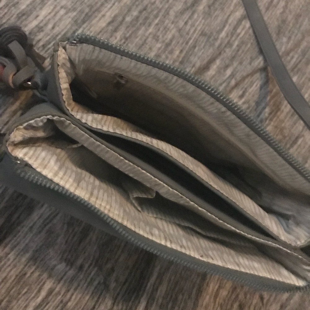 Purse - Picture 2 of 2